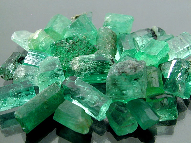smerald kristalianet